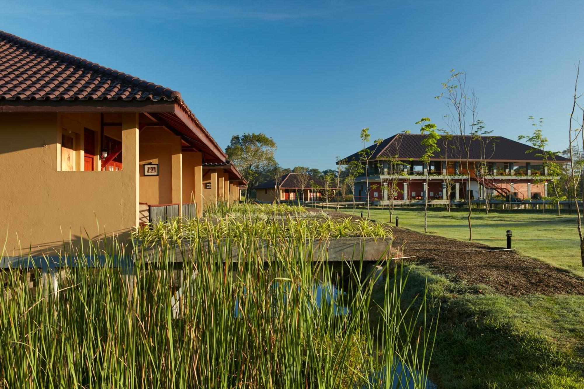 Seerock The King'S Domain Sigiriya Exterior photo