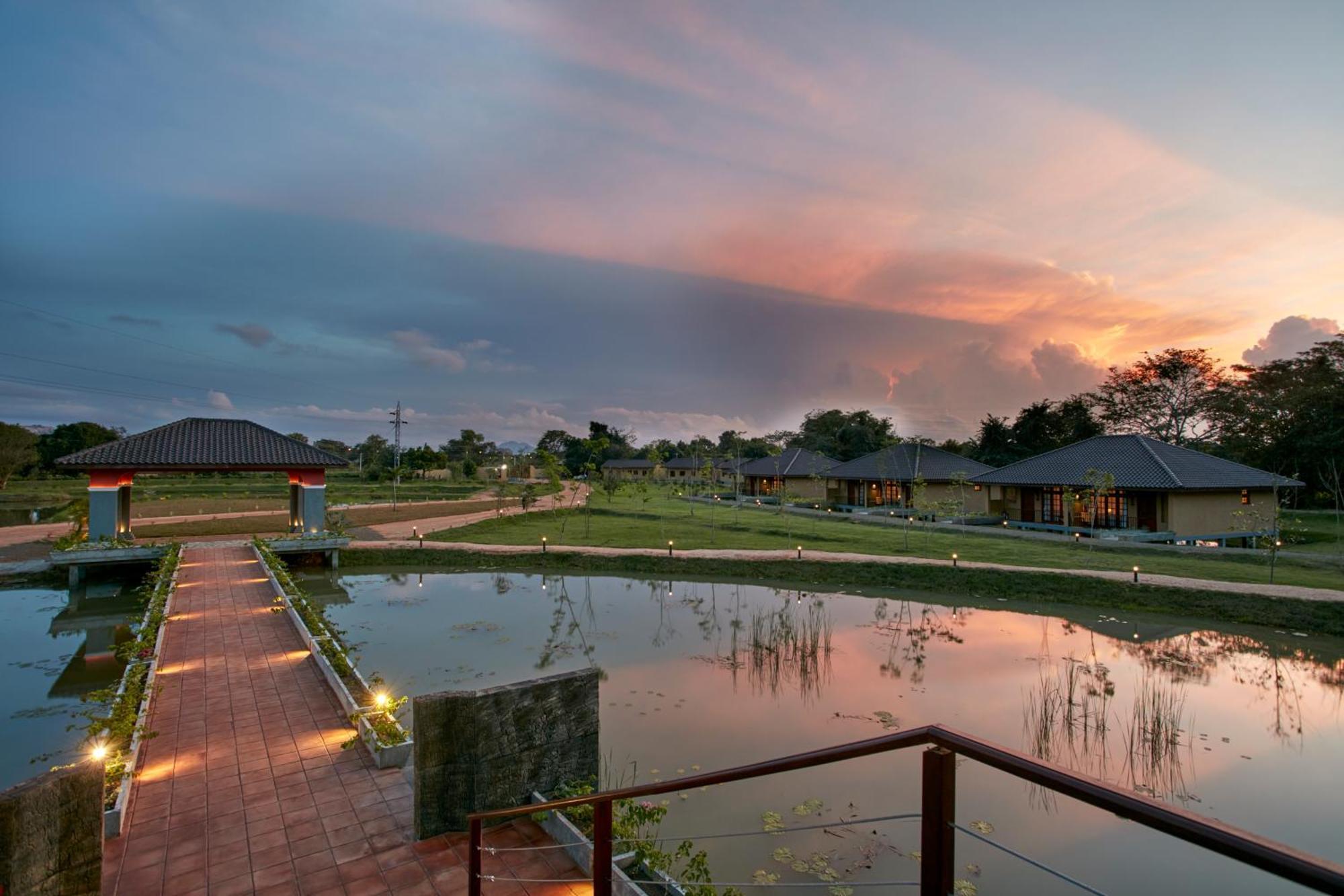 Seerock The King'S Domain Sigiriya Exterior photo